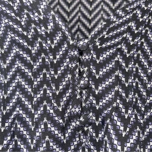 Lush | New Boho Embroidered Floral Chevron V-Neck Long Sleeve Dress, Small - Picture 4 of 7